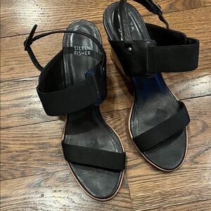 Eileen Fisher Black Leather Sandals 10
